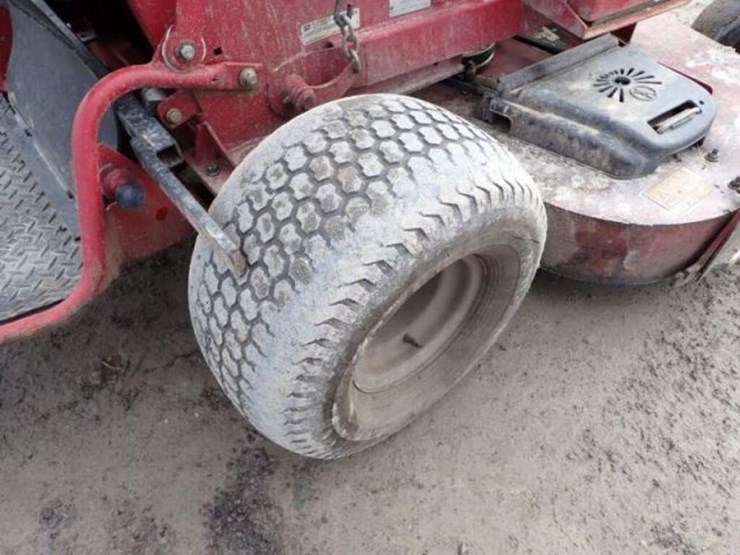 2014-toro-grand-stand-stand-on-mower-7458331400026-image-19