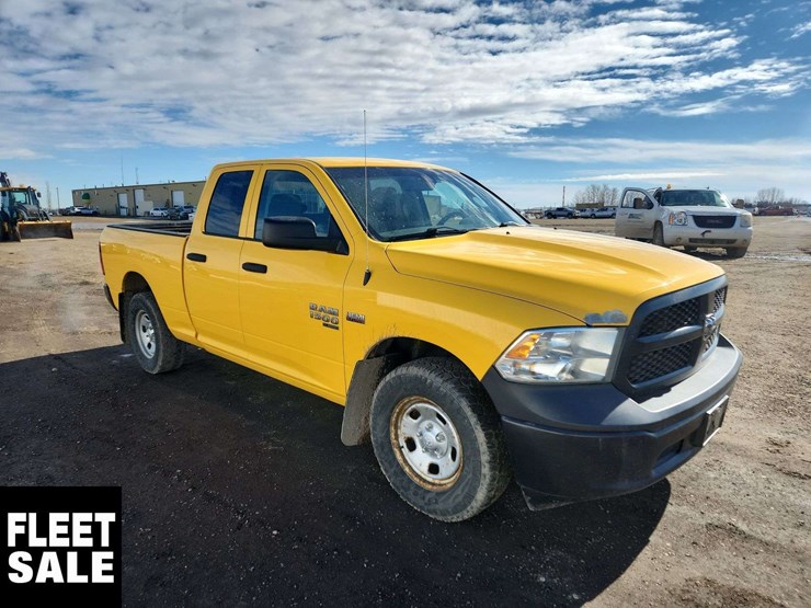 2019-ram-1500-classic-image-2