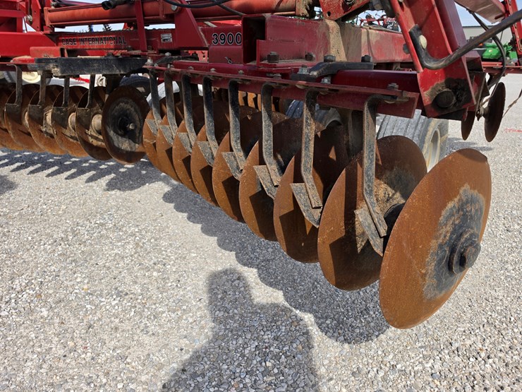 1996-case-ih-3900-image-8
