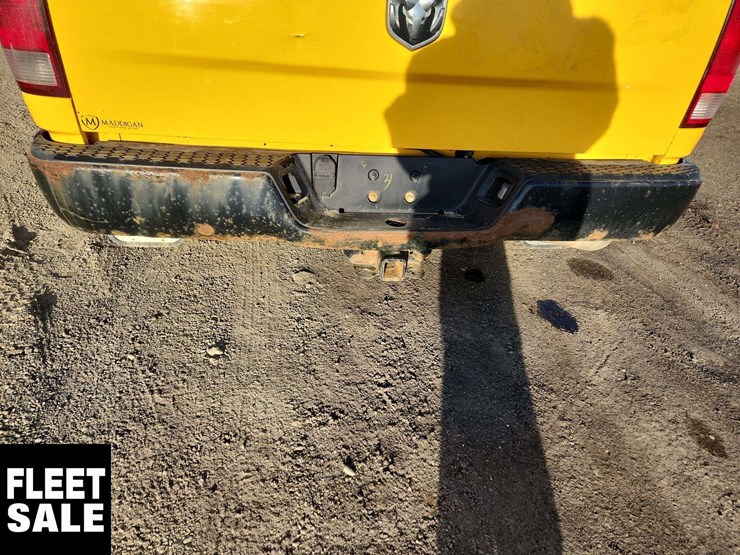 2019-ram-1500-classic-image-44