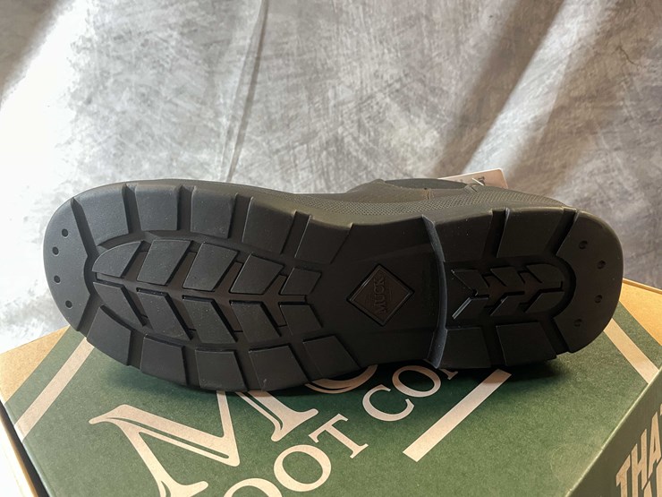 #10129-•-muck-boot-company-chore-farm-leather-boot-image-6