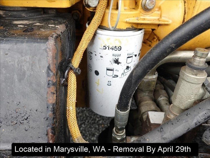 1998-caterpillar-th83-image-6