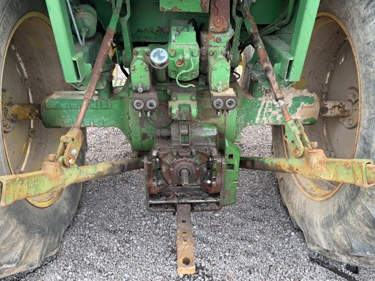 john-deere-4430-image-12
