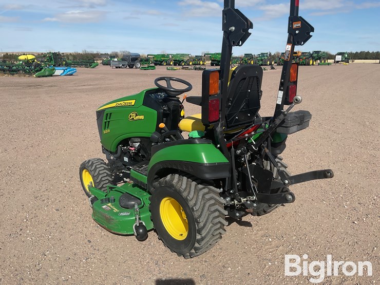2013-john-deere-1025r-image-7