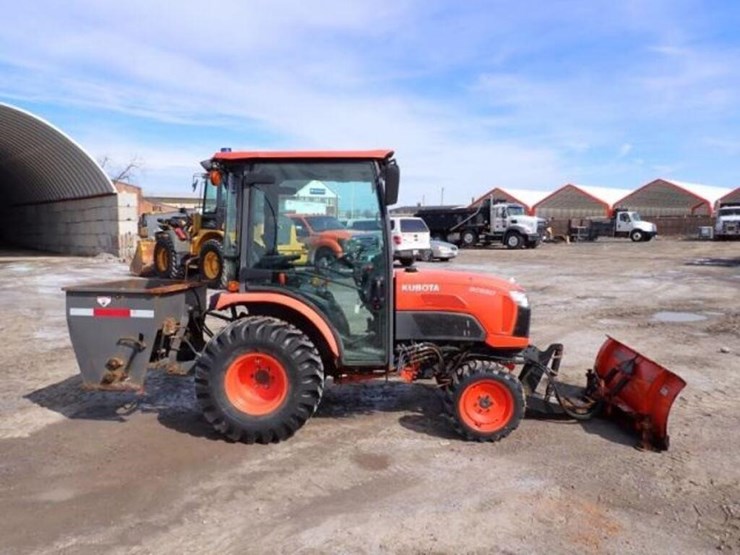 2017-kubota-b2650hsd-image-4