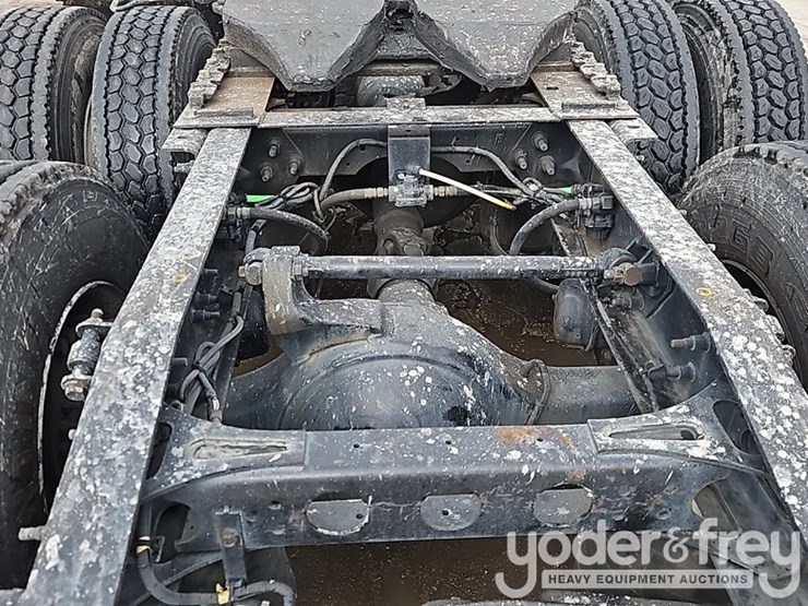 2019-international-lt-image-17