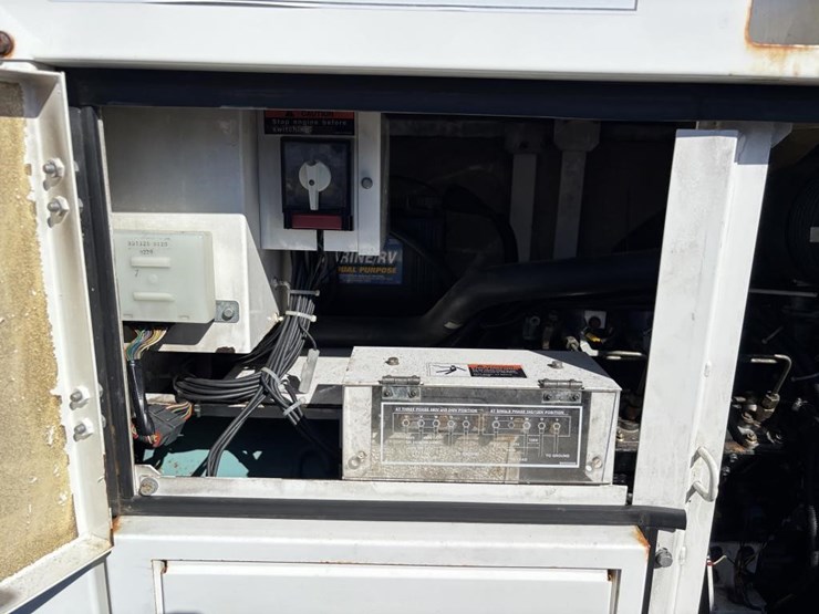 2003-multiquip-dca25usi-image-24