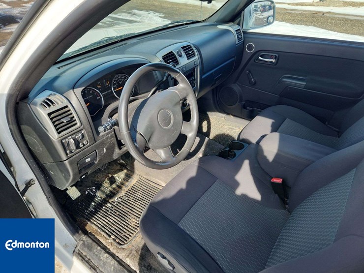 2012-chevrolet-colorado-image-15