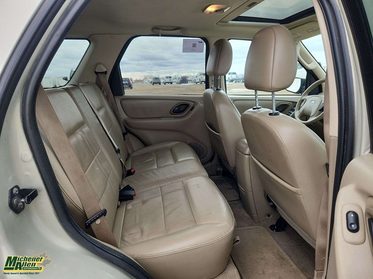 2006-ford-escape-image-23
