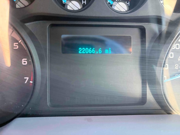 2016-ford-f350-image-18