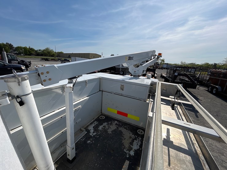 2013-ford-f450-image-14