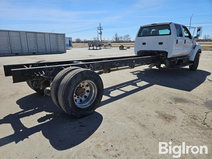 2013-ford-f750-xlt-image-5