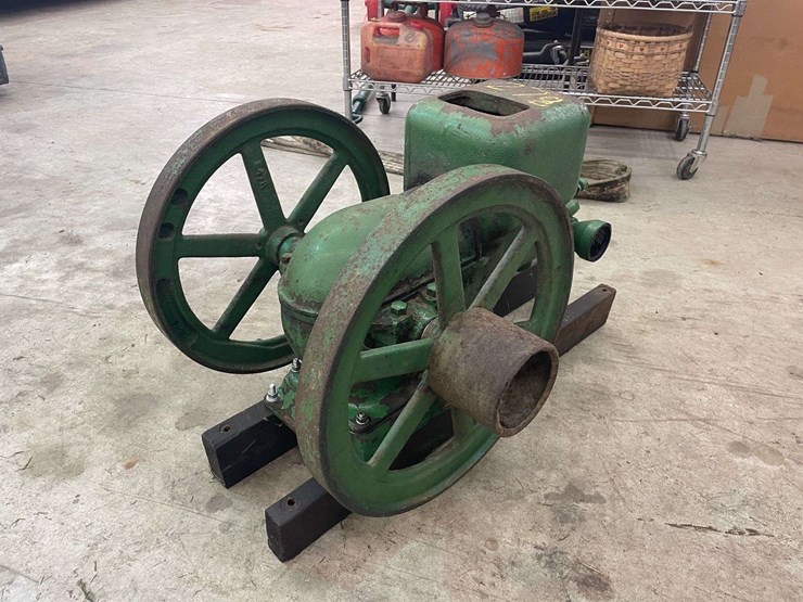 john-deere-11-image-4