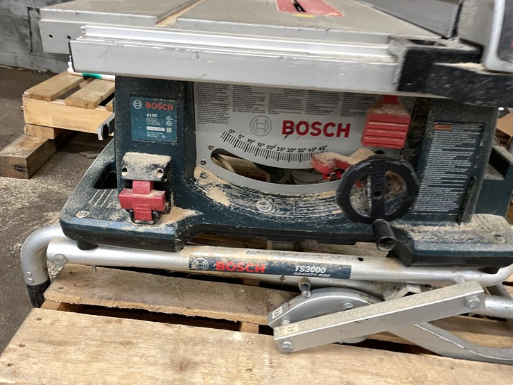 #2554-•-bosch-table-saw-(columbia-heights,-mn)-image-9