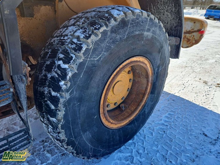 2003-case-621d-xt-image-18