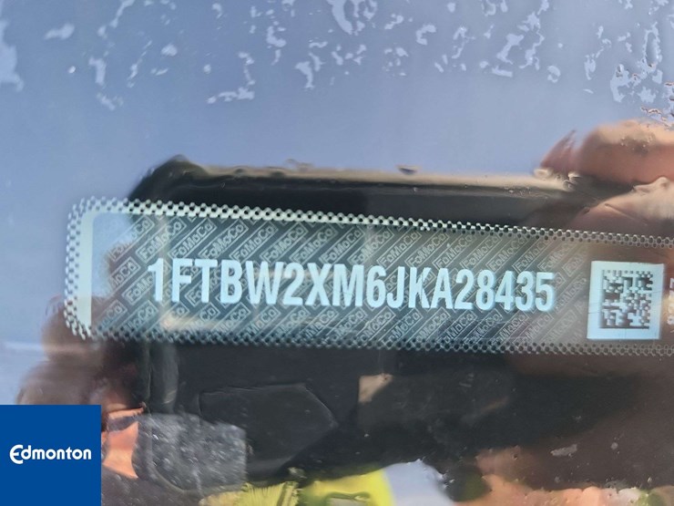 2018-ford-transit-image-46