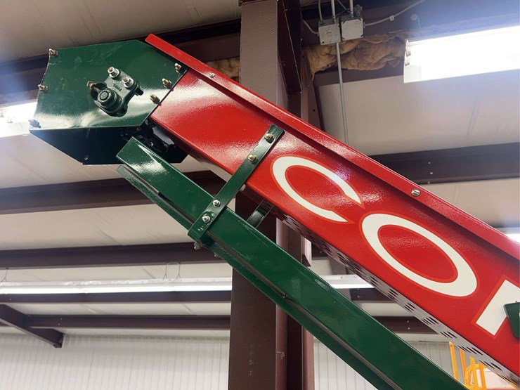 1927-fordson-with-continental-corn-picker-image-54