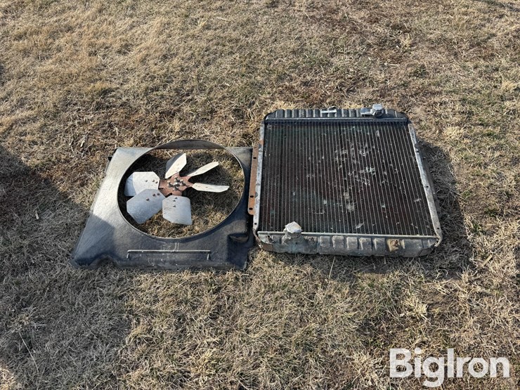 radiator-&-fan-shroud-image-2