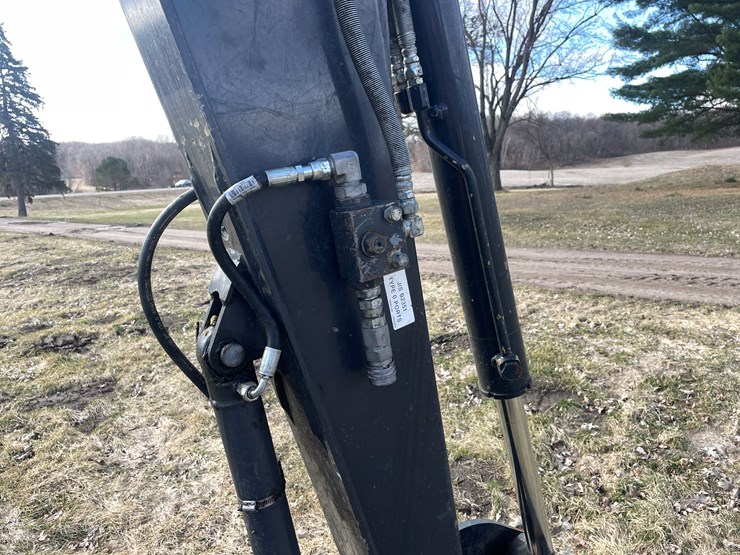 2020-deere-60g-image-12