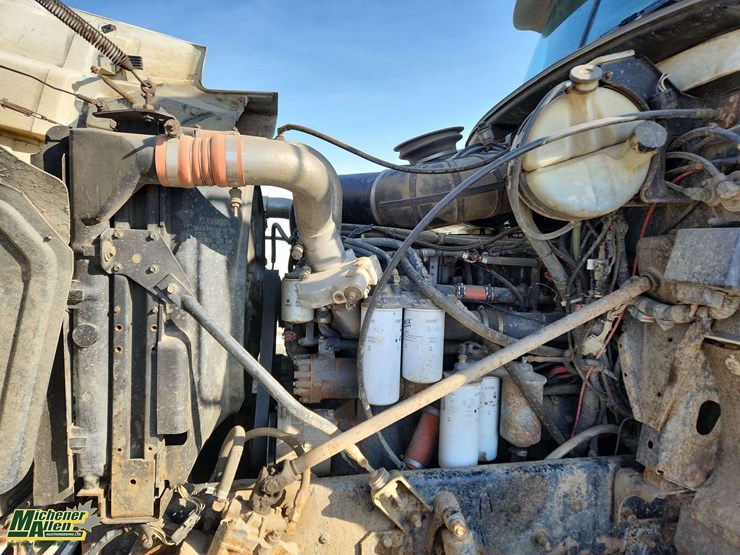 1998-mack-ch613-image-29