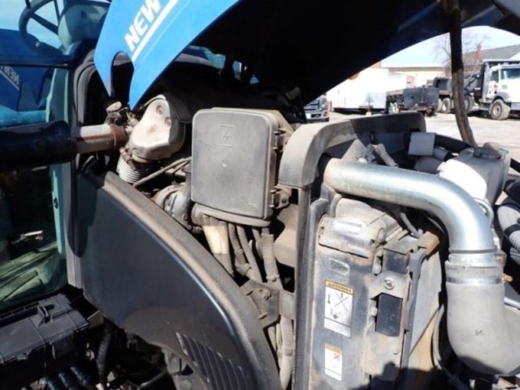 2014-new-holland-t4.75-image-60