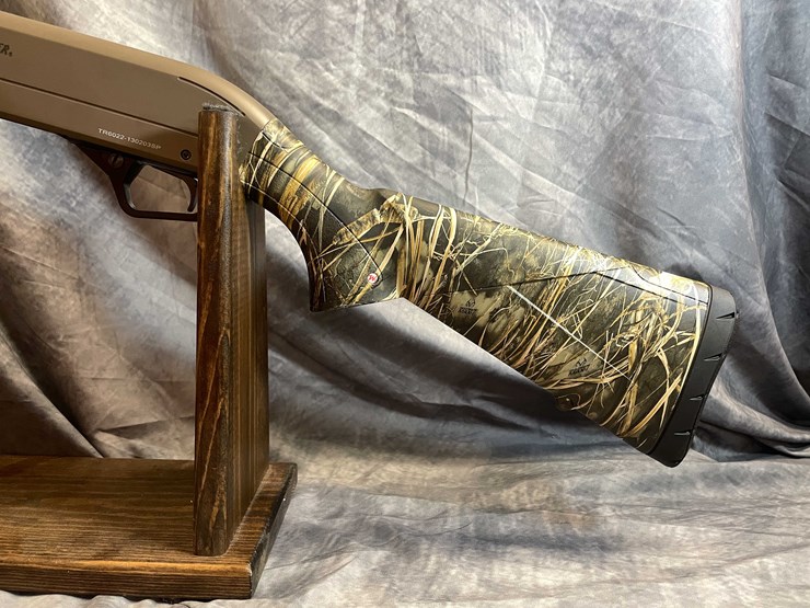 #10098-•-hatfield-sas,-20-ga.-semi-auto-shotgun,-sn:-20a23-00334-image-24