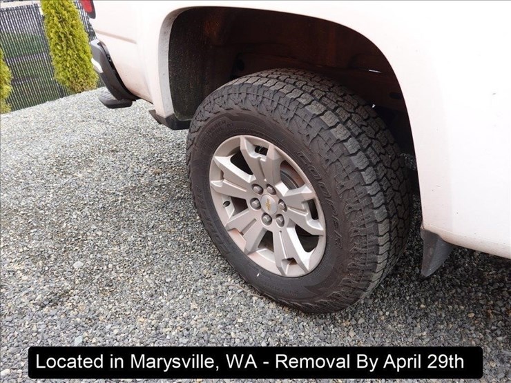 2015-chevrolet-colorado-lt-image-11