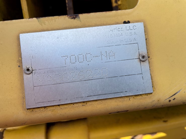 2011-new-holland-h8060-image-62