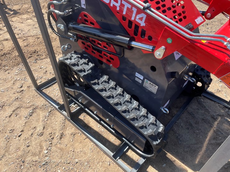 #364-•-unused-2026-agt-skid-steer-loader-(princeton,-mn)-image-8