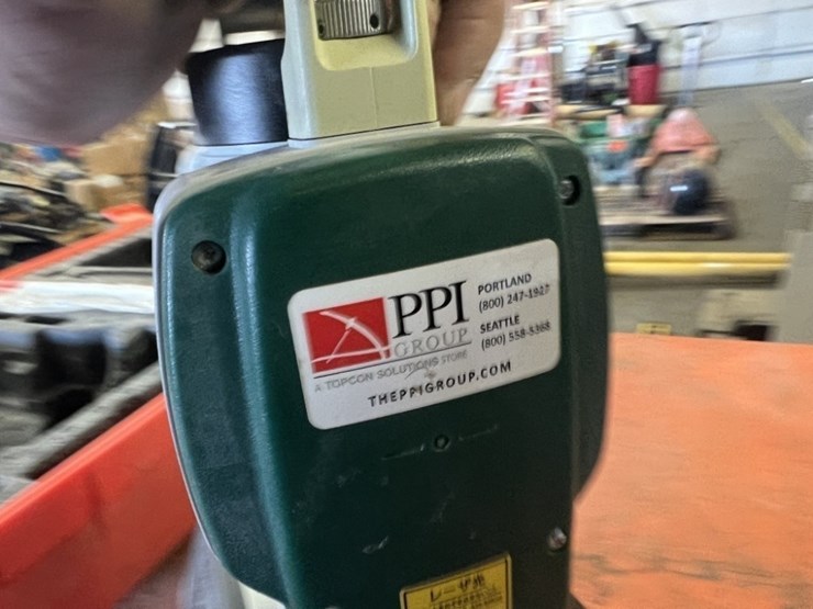 sokia-dt940l-digital-theodolite-image-4