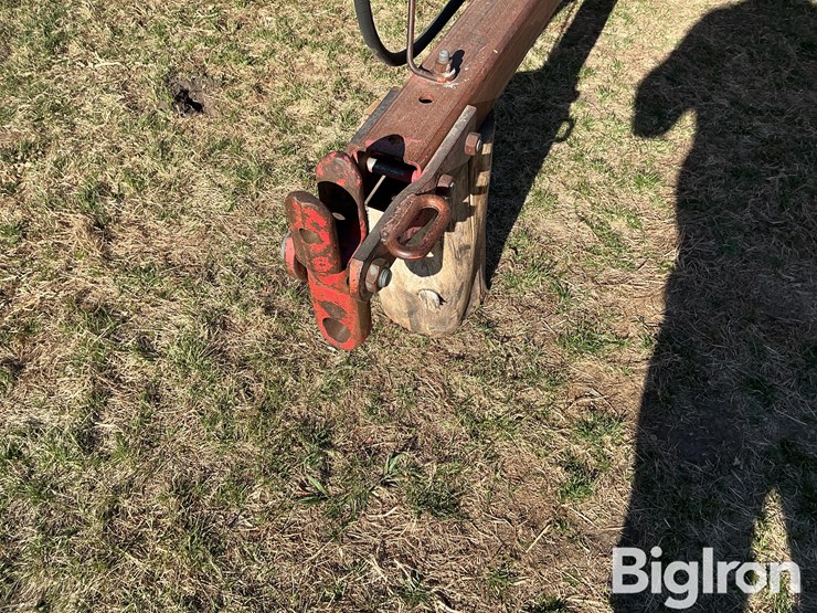 massey-ferguson-620-image-9