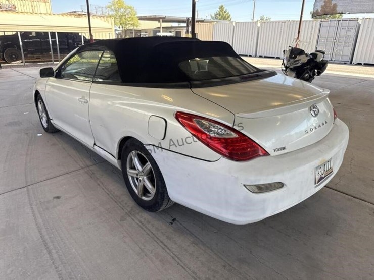 2007-toyota-camry-solara-convertible-image-5