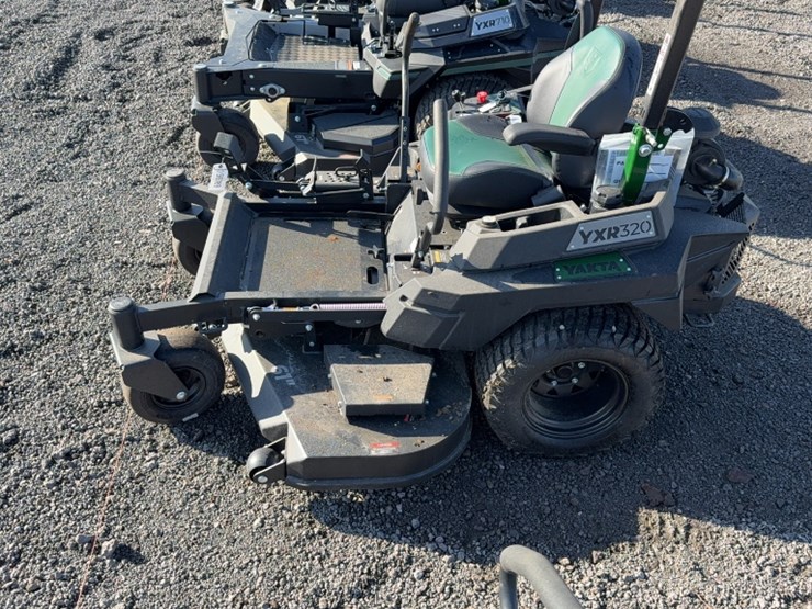 #4050-•-yakta-yxr-320-zero-turn-mower-image-13