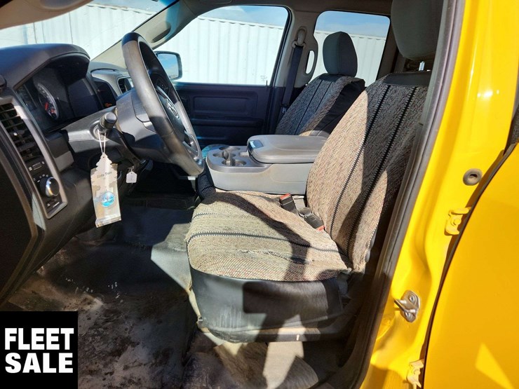 2019-ram-1500-classic-image-14