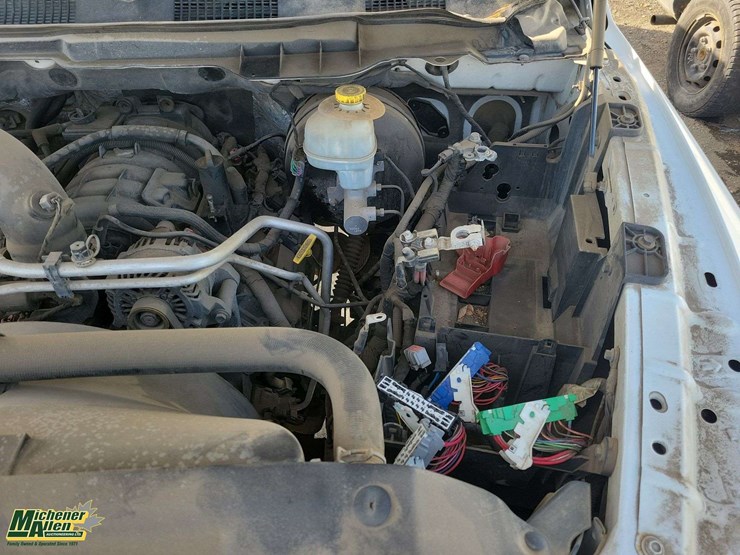 2013-dodge-1500-image-33