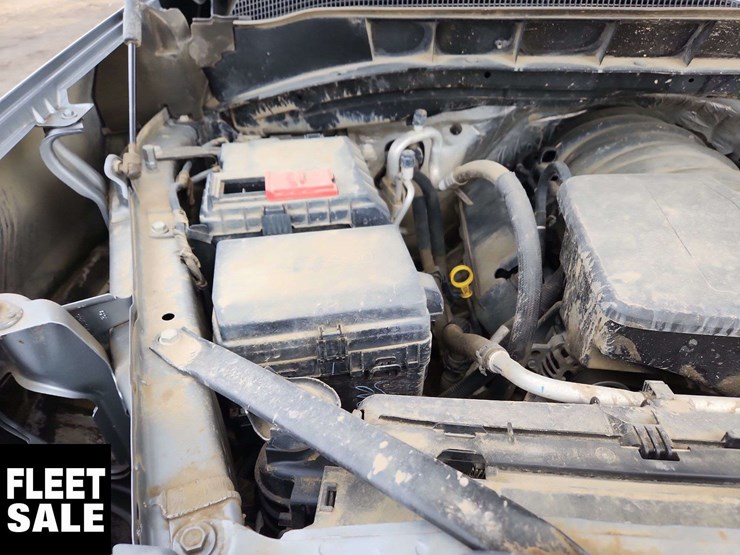 2023-chevrolet-silverado-1500-image-30