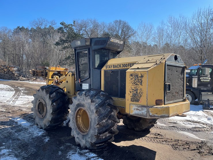 2008-caterpillar-553-image-2