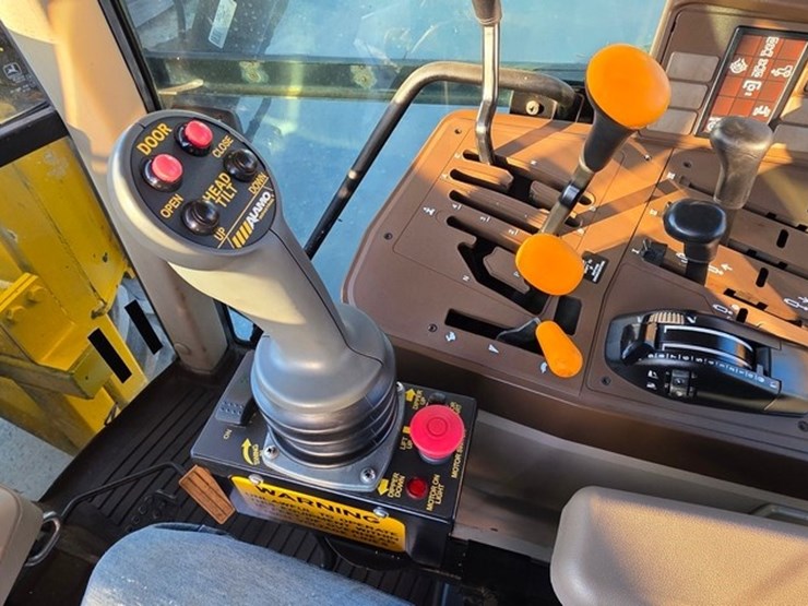 2002-john-deere-6410-image-62