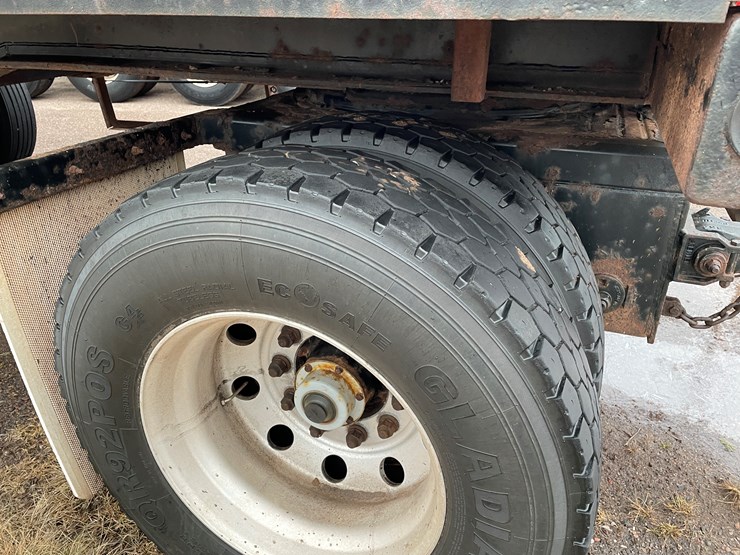 #290-•-2005-great-lakes-(3)-axle-pup-trailer-(has-mi-title)-(marenisco,-mi)-image-23