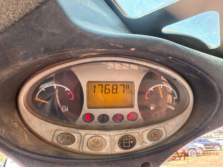 2019-bobcat-t630-image-17