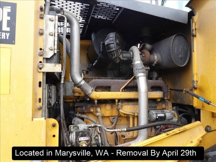 2004-deere-644j-image-5