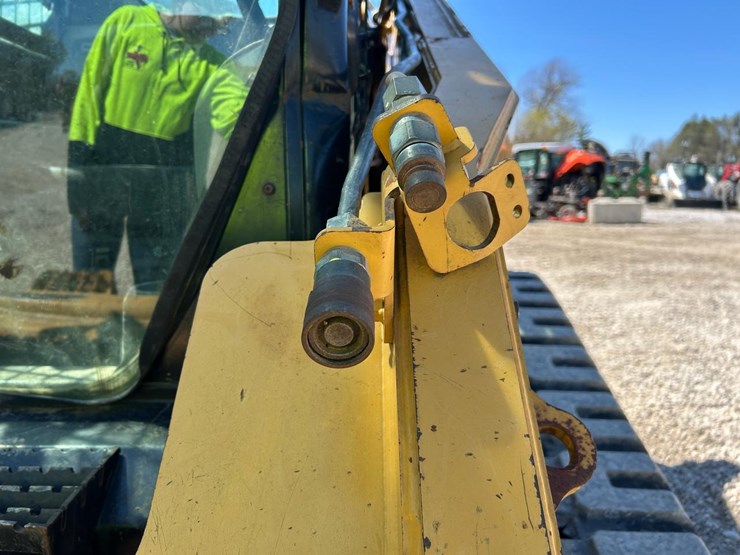 caterpillar-289c2-image-11