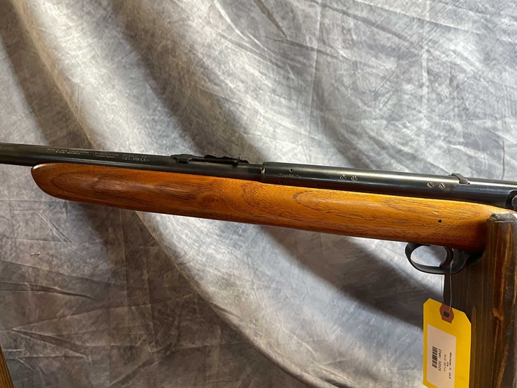 #10146-•-winchester-model-74,-22-lr-semi-auto-rifle,-sn:-280752a-image-8