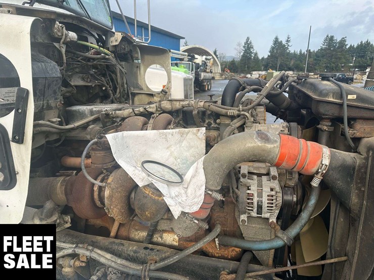 2005-kenworth-t800-image-28