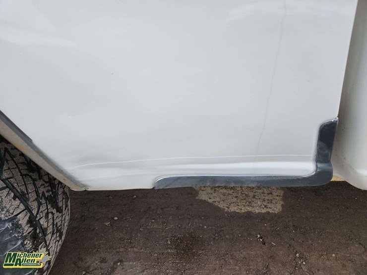 2005-toyota-tundra-image-37