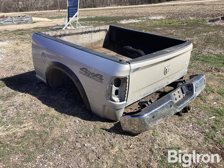 2018-dodge-ram-2500-image-7