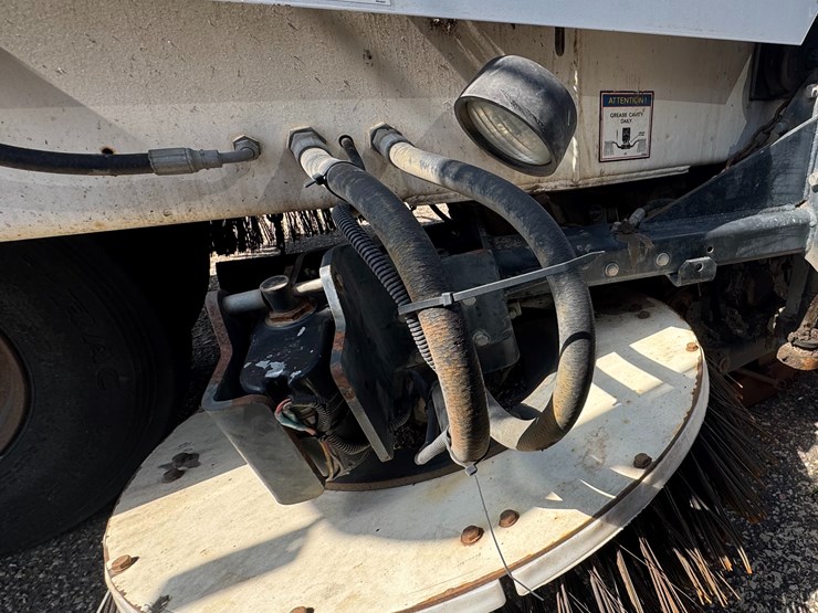 2004-johnston-mx450-image-14