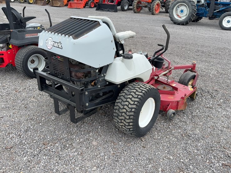 #4040-•-exmark-lazer-z-zero-turn-mower-image-9