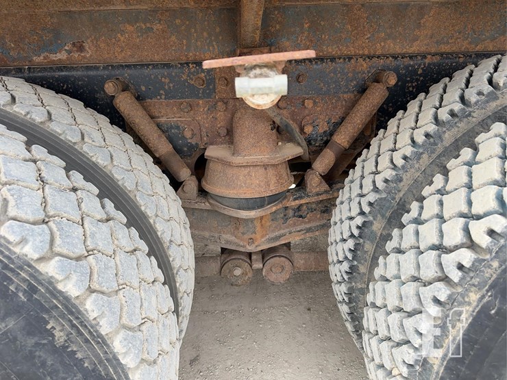 1998-kenworth-t800-image-15