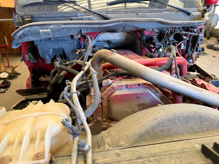 2014-international-prostar-image-64